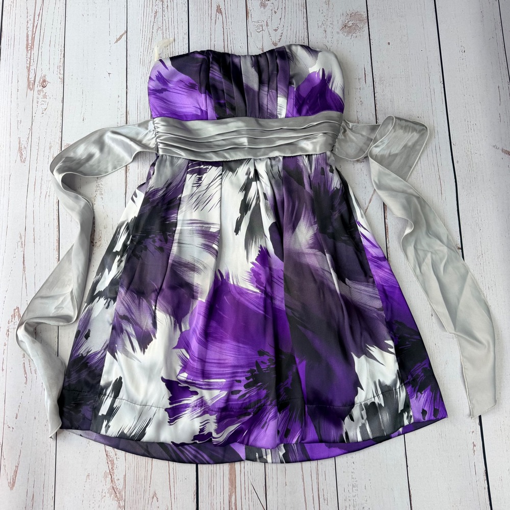 Teeze Me Strapless Purple Floral Satin Mini Dress Silver Sash Size 9